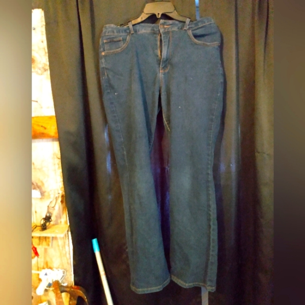 Women's jeans